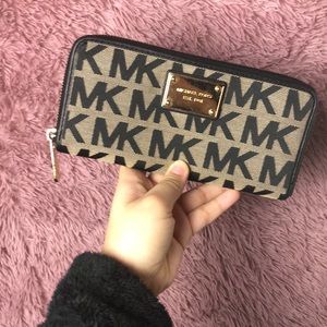 👜 Michael Kors Wallet 👜